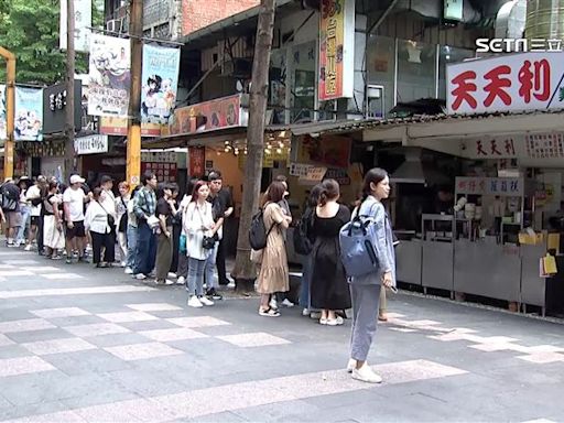 獨家／直擊！西門町排隊小吃 還沒開店韓國人排爆