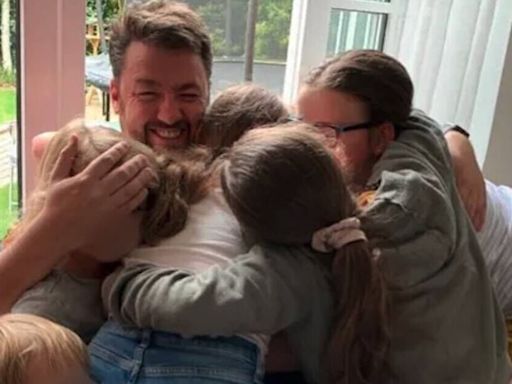 Dad-of-six Jason Manford talks ‘difficulties’ in life with ex and current wife