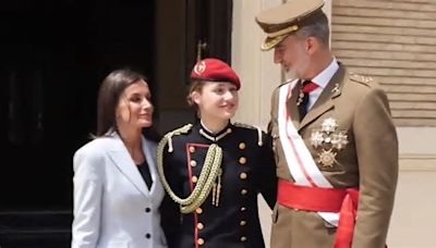 Felipe y Letizia, muy cómplices con su hija Leonor en su encuentro en Zaragoza