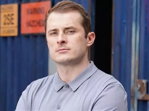 EastEnders airs painful exit for Ben Mitchell as Max Bowden quits