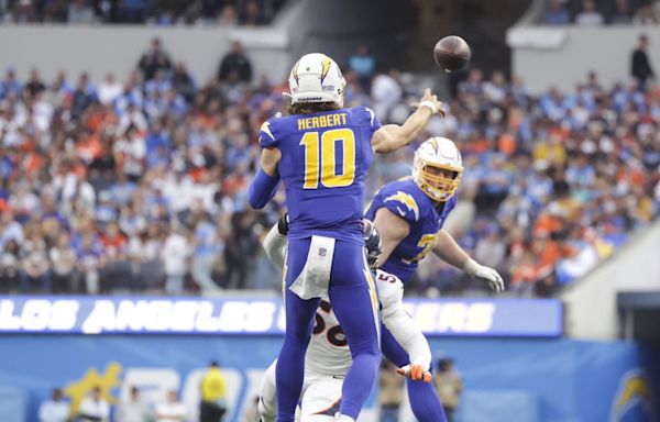 New Chargers Offensive Weapon Reviews Justin Herbert Connection