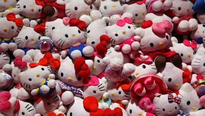 Hello Kitty not a cat, creators reveal