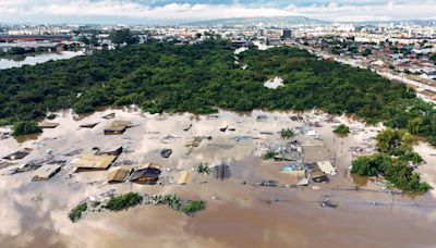 Prefeito de Porto Alegre sugere que moradores com casa no litoral deixem a capital