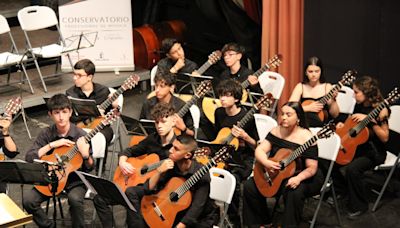 El Conservatorio Profesional de Música Alcázar-Criptana celebra su graduación en el Teatro Cervantes