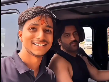 ...Minute Lagega, Please’: Fan Requests MS Dhoni For Selfie In Ranchi, CSK Captain Obliges From His G-Wagon; VIDEO...