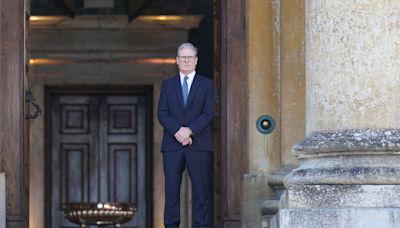 European summit live: Starmer hosts leaders as Labour warns UK ‘nowhere near’ Brexit deal renegotiation with EU