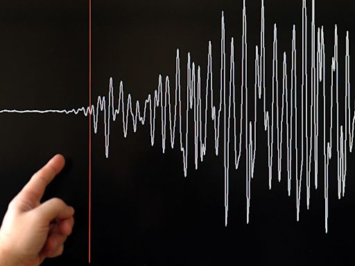 5.3-magnitude quake centered near Bakersfield shakes Central Valley, parts of SoCal