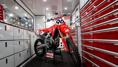 Hunter Lawrence Debuts 2025 CRF450R at Unadilla