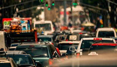 Doble Hoy No Circula por contingencia: ¿Qué carros no circulan este martes 14 de mayo?