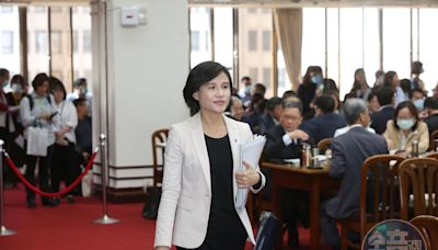 國民黨再提家族「賺紅錢」議題 鄭麗君無奈：舊飯重炒 - 鏡週刊 Mirror Media