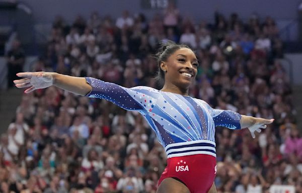 U.S. gymnastics trials: Simone Biles wins all-around, makes Olympics for third time