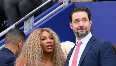 Serena Williams' Husband Alexis Ohanian Aces Role as Her "Personal Umbrella Holder" - E! Online