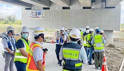 市道165線青葉橋改建工程 工安、職安獲獎