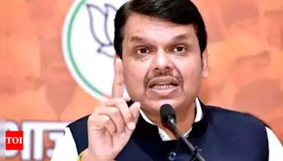 Fight between Pandav Sena and Kaurav Sena: Fadnavis | Mumbai News - Times of India