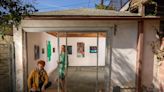 Looking for L.A.'s art cool kids? They're hosting exhibits in laundry rooms and garages