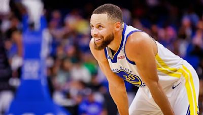 Golden State Warriors Fans Were Literally Begging Steve Kerr To Play Stephen Curry In The Final Minutes Of Their...