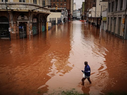 El sur de Brasil es azotado por las peores inundaciones en 80 años; hay al menos 39 muertos