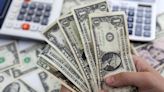 Dollar droops ahead of crucial CPI test; yen under pressure