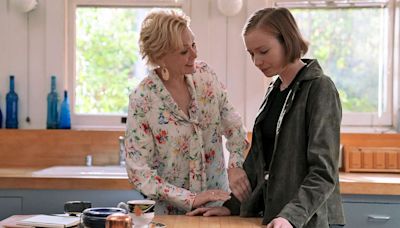 Jean Smart Wants to Know How “Hacks” Plays Out Next Season After 'Wicked' Move from Hannah Einbinder's Character