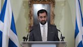 Dimite Humza Yousaf, ministro principal de Escocia, para evitar la censura del Parlamento