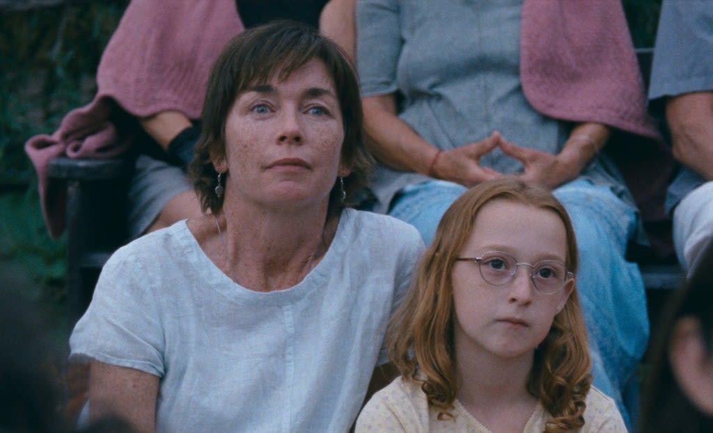 Julianne Nicholson is terrific as the mom in ‘Janet Planet.’ What is she doing right?