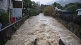Torrential rain causes havoc in New Zealand, hundreds forced from homes