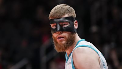 Davis Bertans Reacts to Being Waived by Hornets