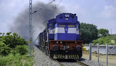 Smoke fills Nagon Express near Andhra Pradesh’s Kavali