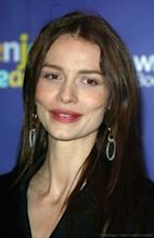 Saffron Burrows