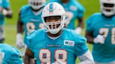 Dolphins DL Raekwon Davis discusses Connor Williams’ presence at practice