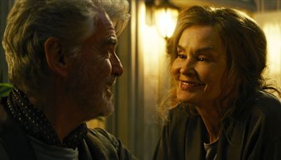 Jessica Lange Struggles with Memory Loss in ‘The Great Lillian Hall’ Trailer – Watch Now!