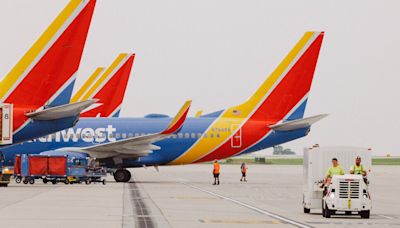 Southwest Airlines Lays Out Overhaul, and Stock Gains