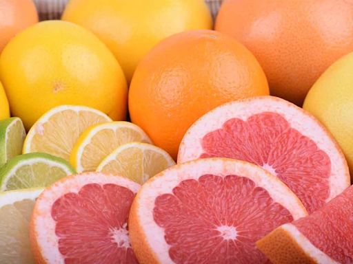 La mandarina, la naranja y el pomelo, tres frutas cítricas prohibidas para consumirlas en la noche si sufre de reflujo estomacal