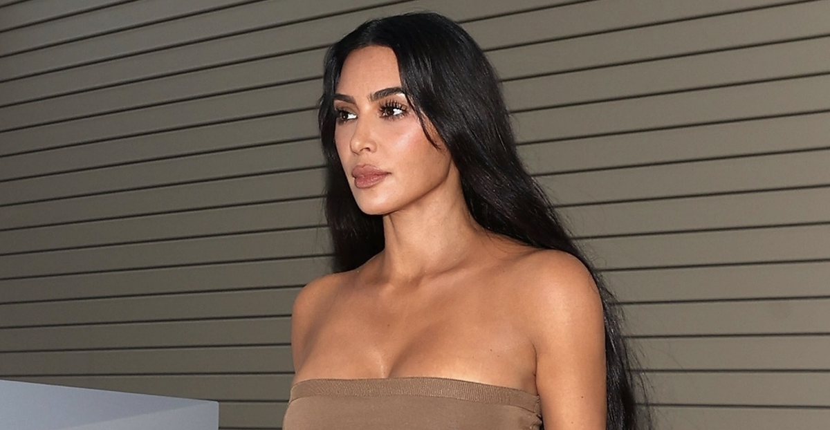 Kim Kardashian Revives Her Favorite Shoe Style: Sky-High Naked Pumps