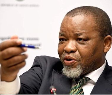 Mantashe seeks retribution against Shell for departure from South Africa