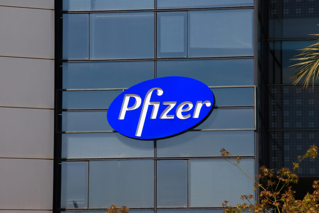 Pfizer Q1 earnings: non-Covid product sales help post revenues of $14.9 billion despite Comirnaty, Paxlovid decline | Invezz