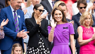 So Many Kate Middleton Photos Were Taken This Weekend That I Totally Missed Who Was Sitting Right Behind Her