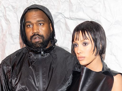 Embarrassing video catches Kanye and braless Bianca locked out of cybertruck