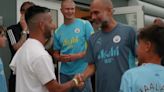 Video: el afectuoso reeencuentro entre Maxi Moralez y Pep Guardiola