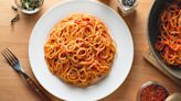 This is the healthiest pasta to eat if you're trying to lose weight, according to a dietitian