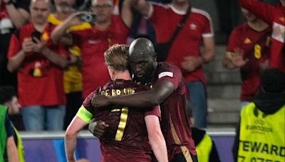 Romelu Lukaku and Kevin De Bruyne embody the best and worst of Belgium in vital win over Romania