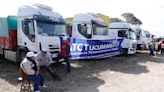 En Tucumán los transportistas flexibilizan un bloqueo, pero solo para que trabaje una industria