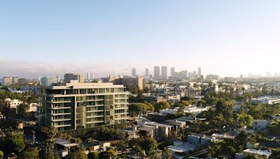 Mauricio Umansky Is Moving Into a Celeb Hotspot West Hollywood Condo Amid Separation From Kyle Richards