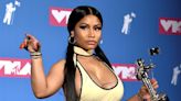 Nicki Minaj fue detenida en el aeropuerto de Amsterdam por supuesta posesión de drogas y lo transmitió en vivo por redes sociales