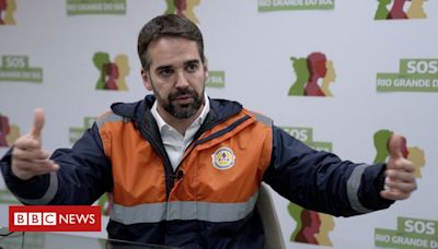 Eduardo Leite: 'Não houve demora', diz governador sobre evacuações em enchentes no Rio Grande do Sul