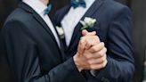 ¿Quién fue Carlos Baturín? Uno de los protagonistas de la primera boda gay en España