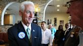 Gubernatorial candidate Charlie Crist focuses on water quality, buying U.S. Sugar land