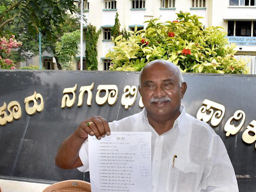 MLC A.H. Vishwanath blames Byrathi Suresh for alleged scam in MUDA