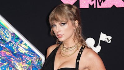 Taylor Swift Responds to TTPD Album Reviews, Anonymous Critic