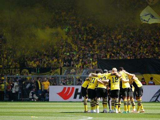 Apuesta por jóvenes y ventas millonarias: el modelo que encumbra al Borussia Dortmund, finalista de la Champions - La Tercera